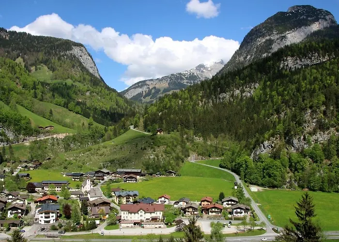 Fuer Outdoorfreaks * Weissbach bei Lofer